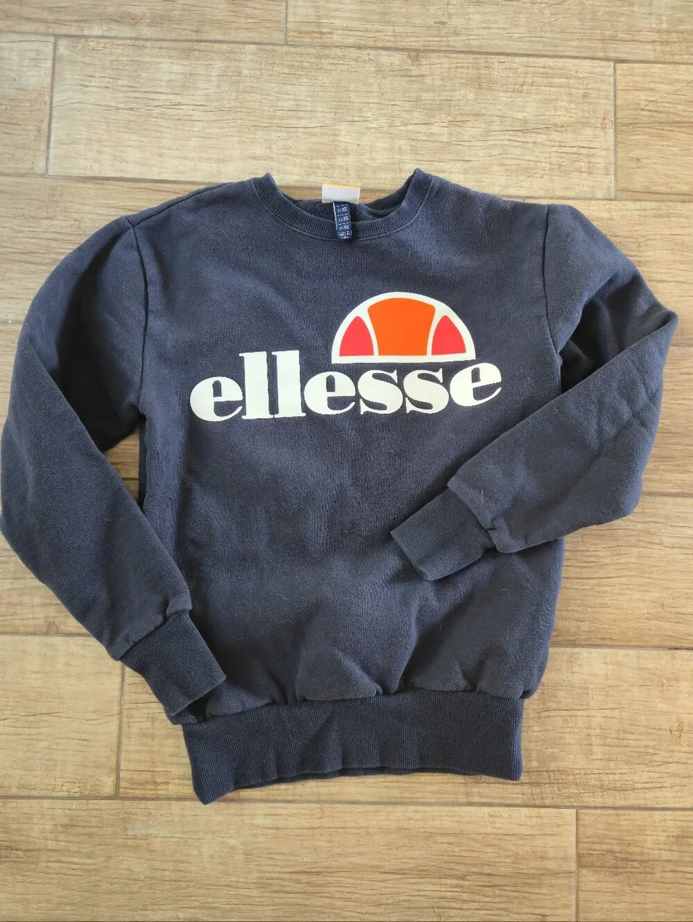 Ellesse Graphic Crewneck Sweatshirt - XS